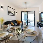 Luna Mare Premium Apartment *