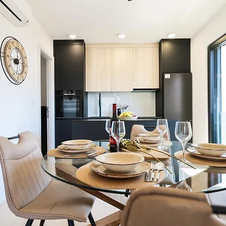 Luna Mare Premium Apartment *