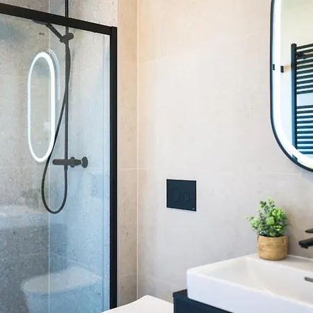 Luna Mare Premium * 扎达尔