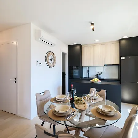 Luna Mare Premium Apartment